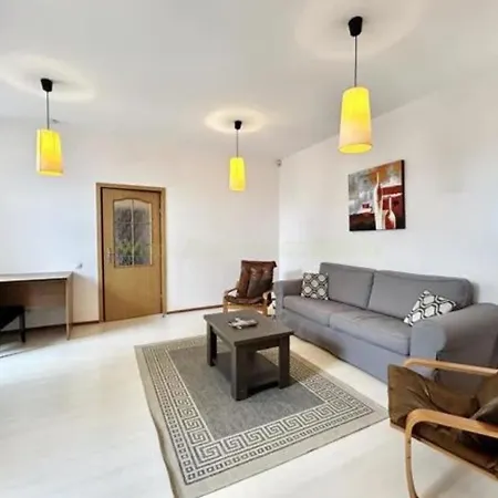 Spacious In The Historic Center Brașov
