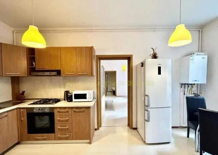 Spacious In The Historic Center Brasov