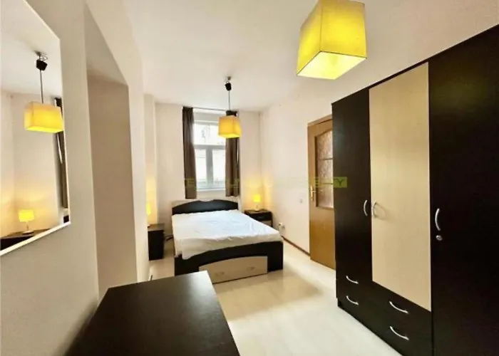 Spacious In The Historic Center Brasov